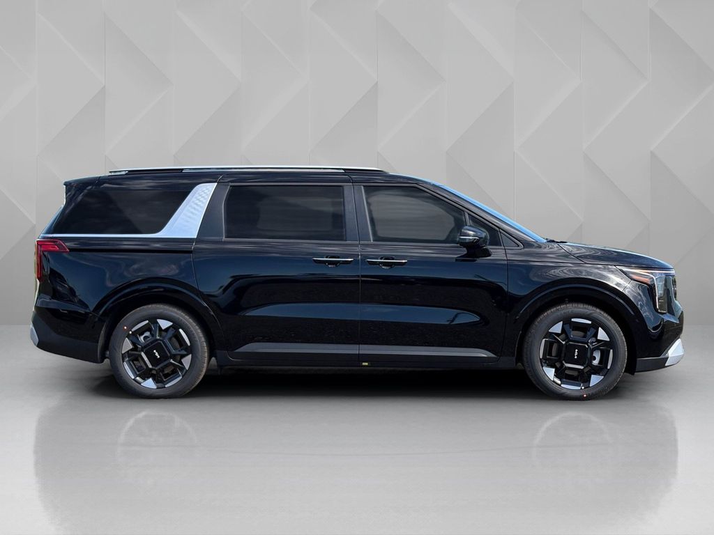 New 2026 Kia Carnival MPV Van