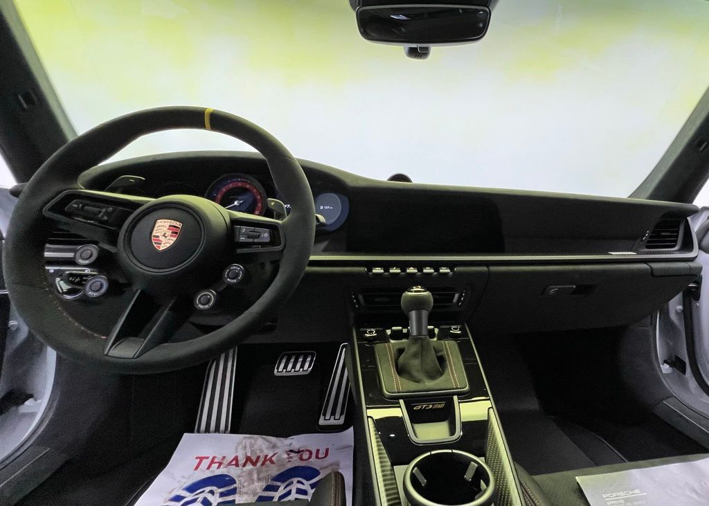Thumbnail: 2024 Porsche 911 - 6