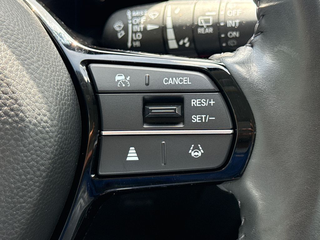 Used 2023 Gray Honda EX-L image 24