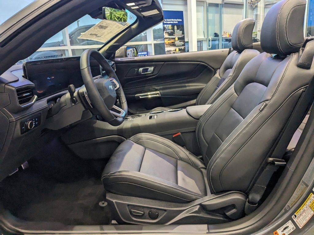 2025 Ford Mustang GT Premium
