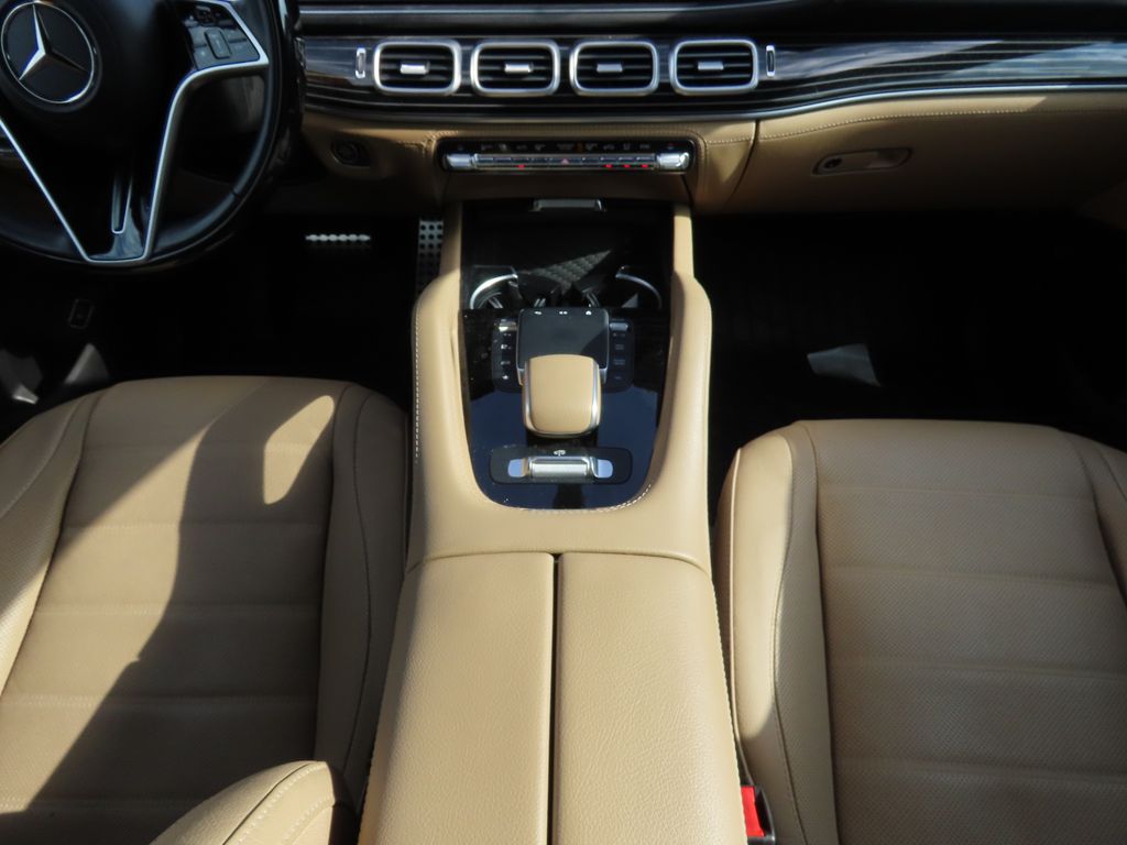 Thumbnail: 2024 Mercedes-Benz GLS - 9