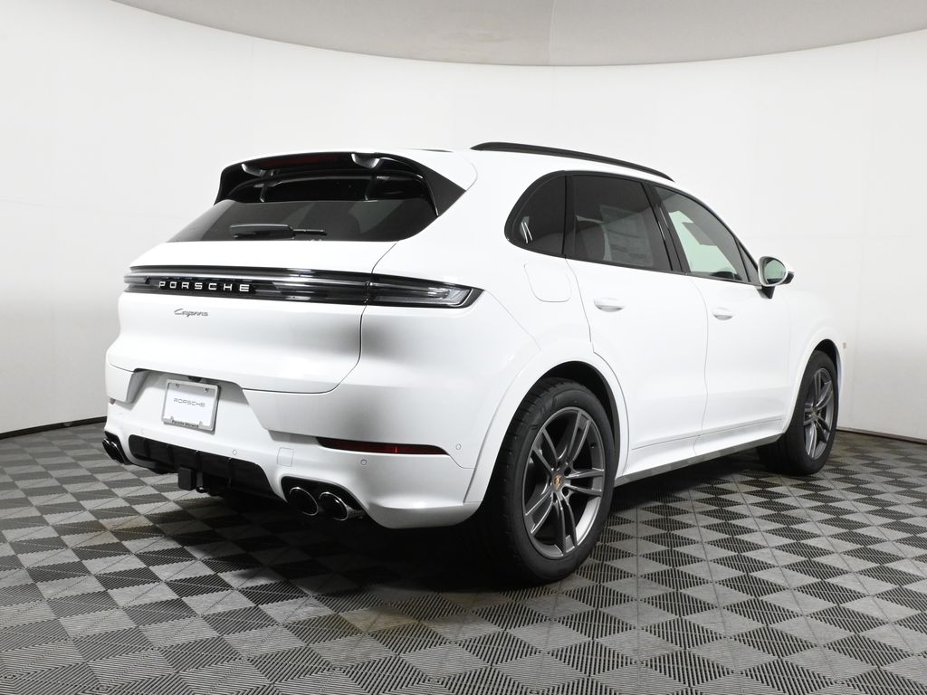 Thumbnail: 2026 Porsche Cayenne - 7