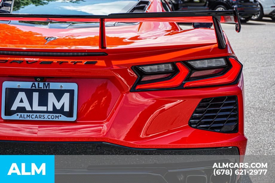 Used 2020 Red Chevrolet Stingray image 13