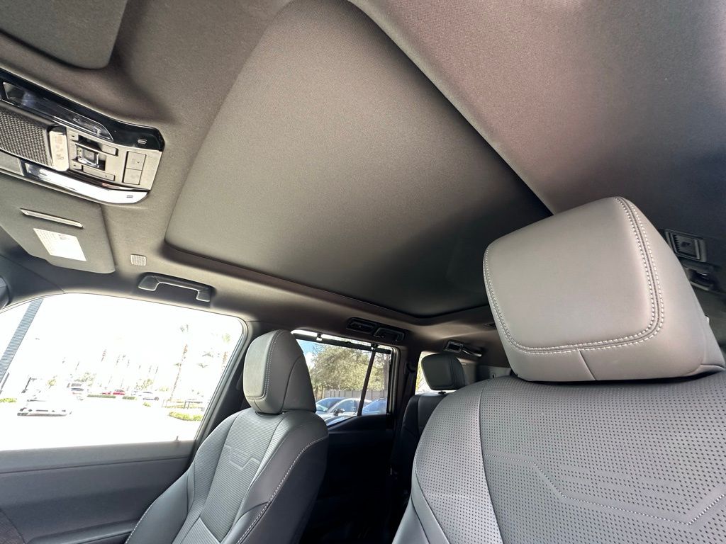 Thumbnail: 2025 Lexus GX - 23