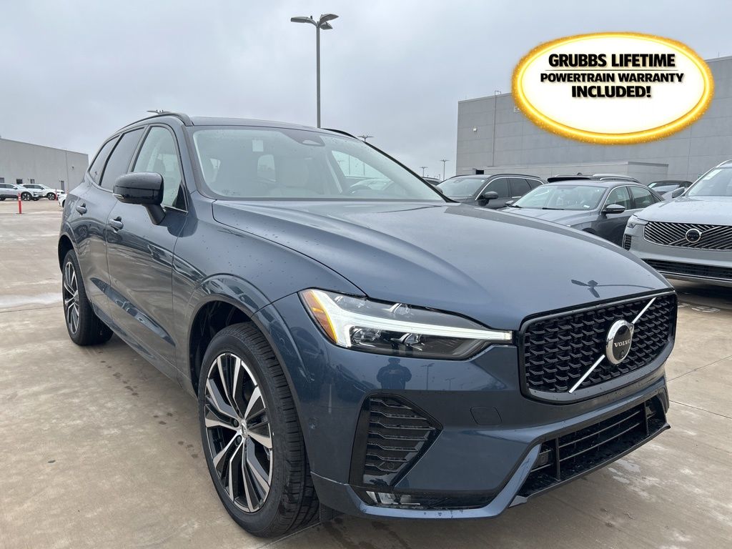 2025 Volvo XC60 B5 Plus Dark Theme AWD
