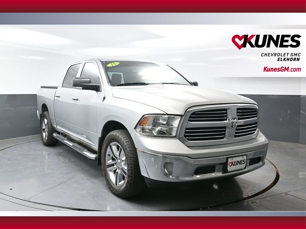 Bright Silver Clearcoat Metallic 2015 RAM 1500 Big Horn Crew Cab 4WD Pickup Truck Four-Wheel Drive 8-Speed Automatic