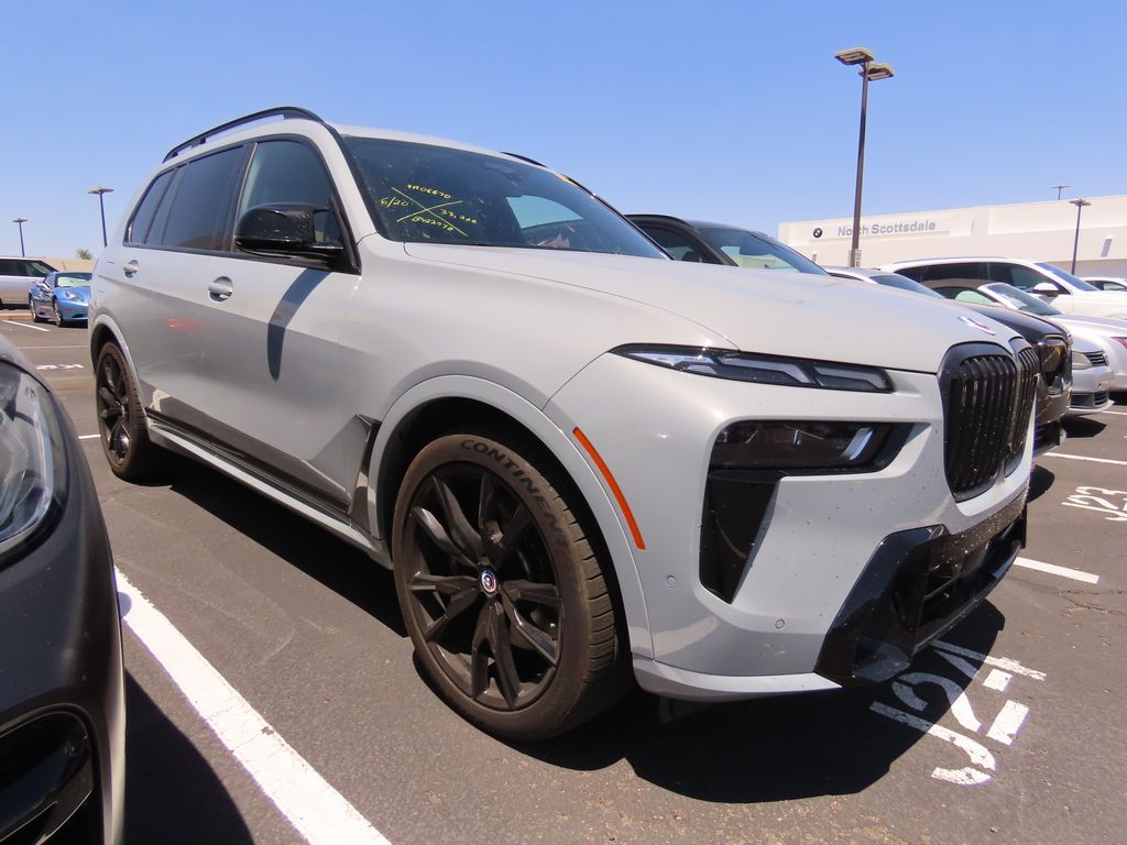 Thumbnail: 2023 BMW X7 - 2