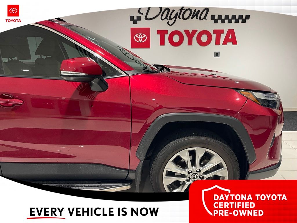 Used 2025 Toyota RAV4 SUV