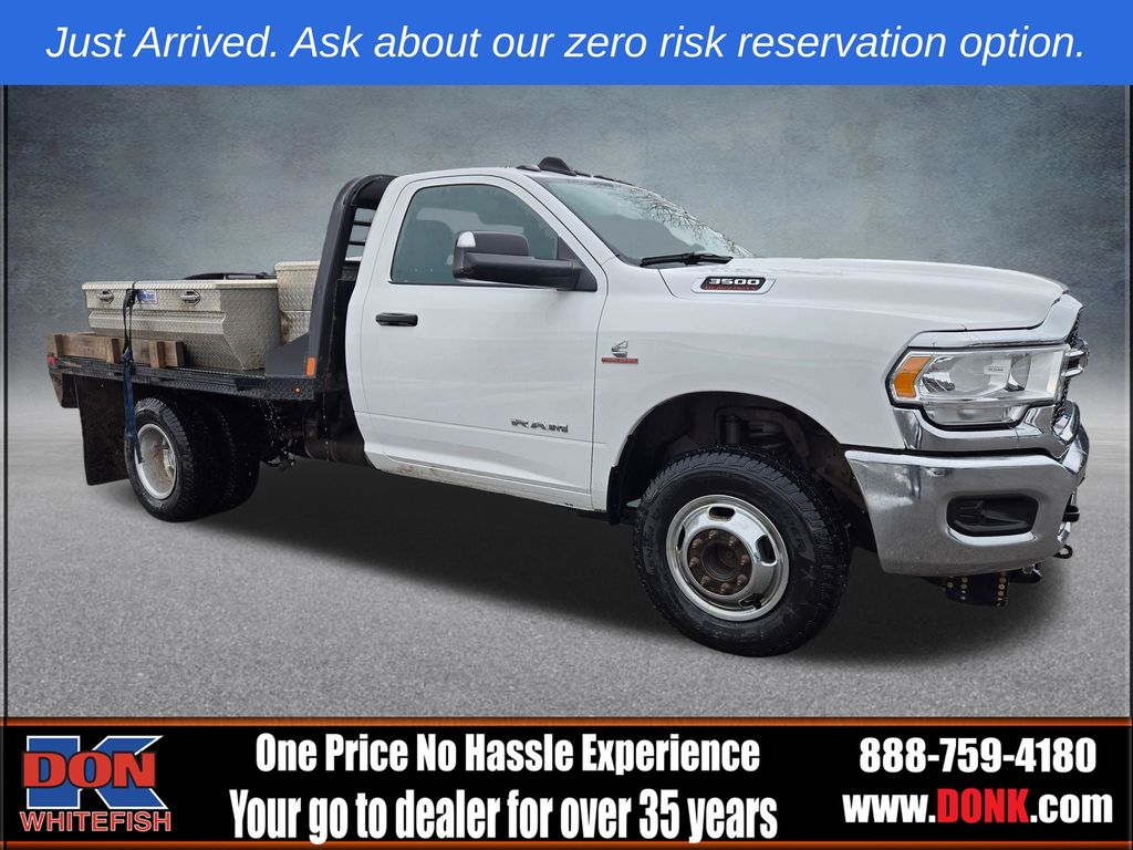 2021 RAM 3500 Chassis Tradesman Regular Cab DRW 4WD