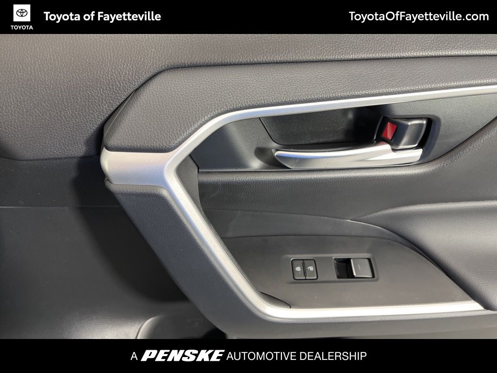 Thumbnail: 2025 Toyota RAV4 - 10