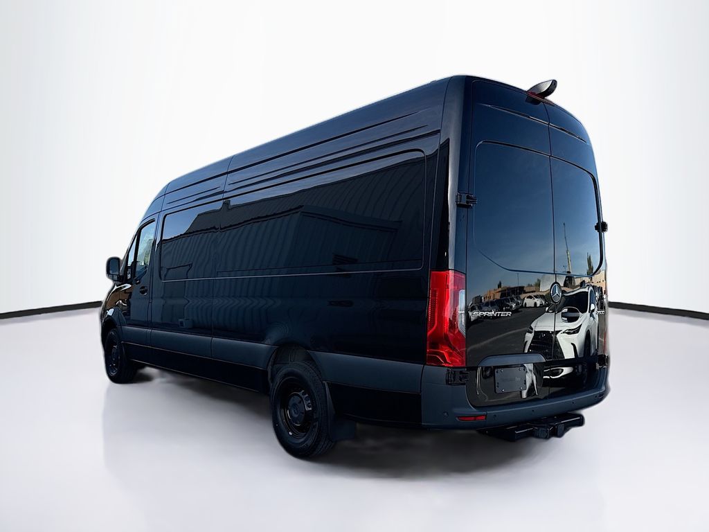 Thumbnail: 2026 Mercedes-Benz Sprinter - 7