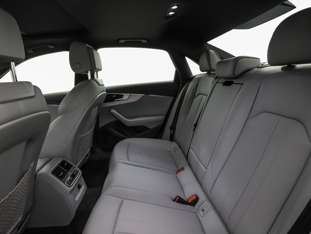 Thumbnail: 2022 Audi A4 - 21