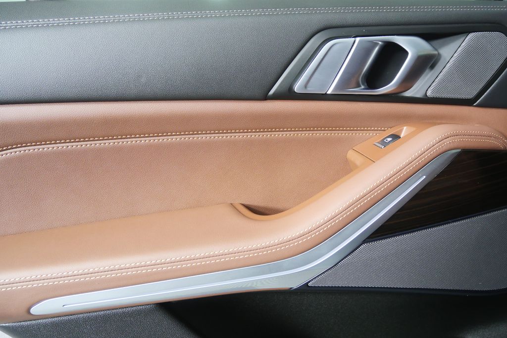 Thumbnail: 2024 BMW X5 - 14