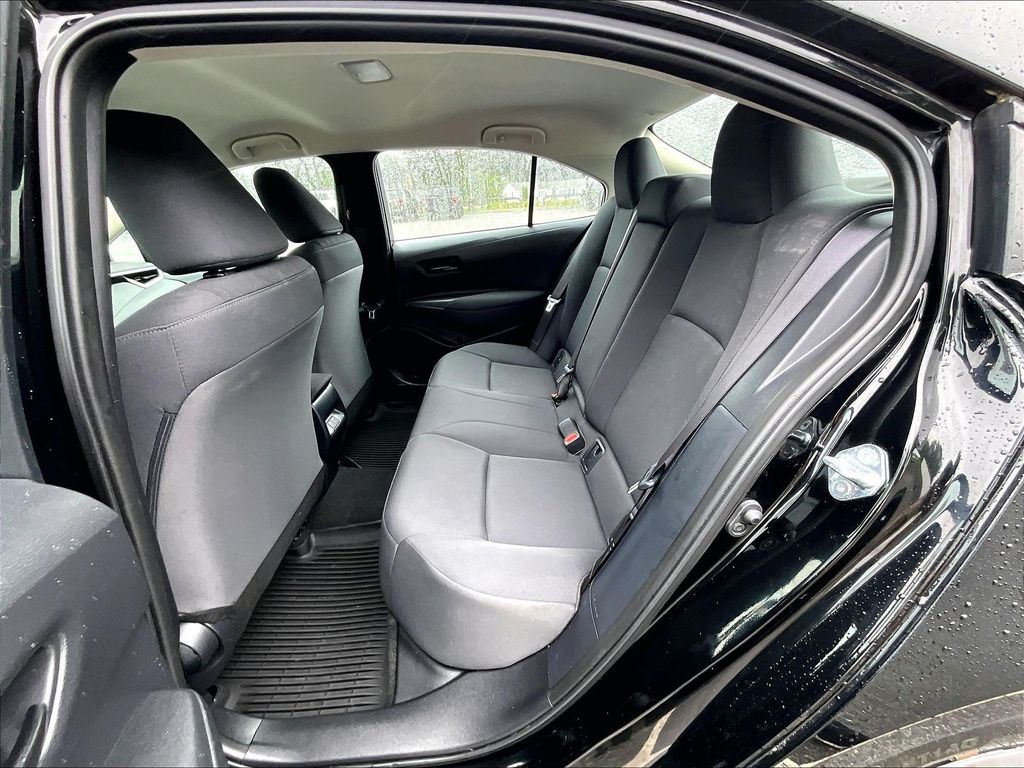 2023 Toyota Corolla — photo 15