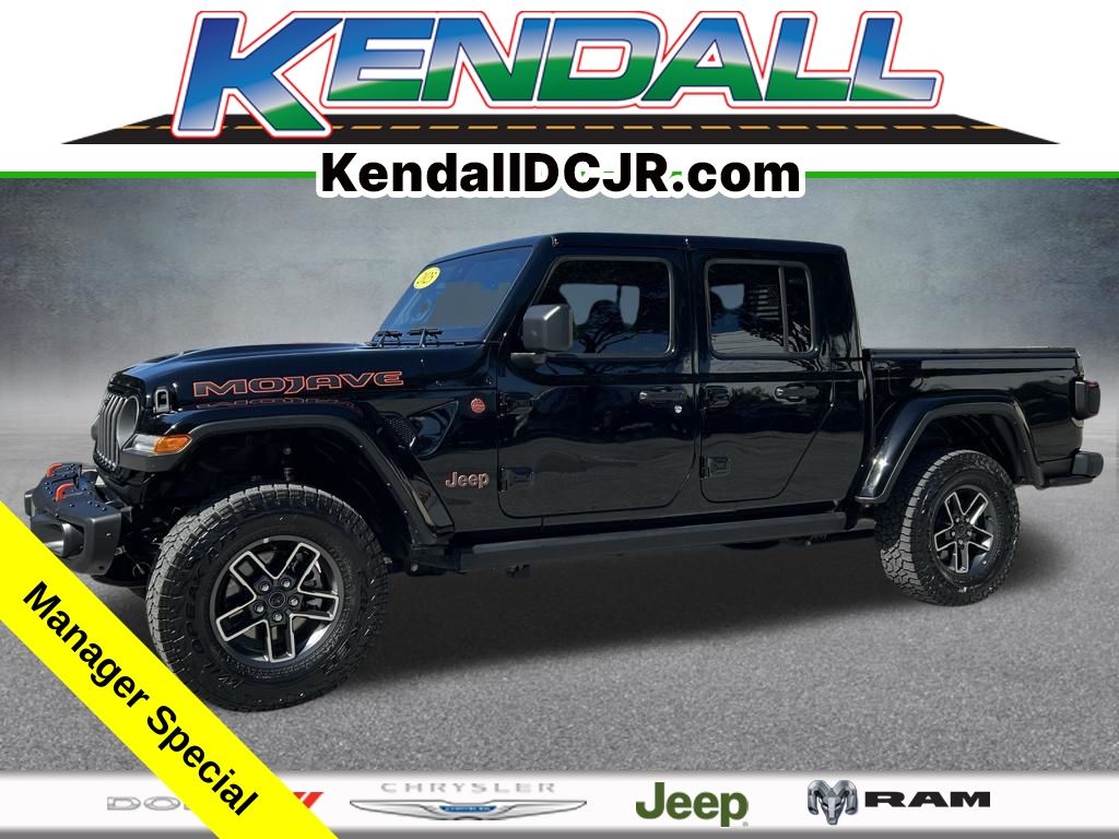 Black Clearcoat 2025 Jeep Gladiator Mojave Crew Cab 4WD Pickup Truck Four-Wheel Drive 8-Speed Automatic