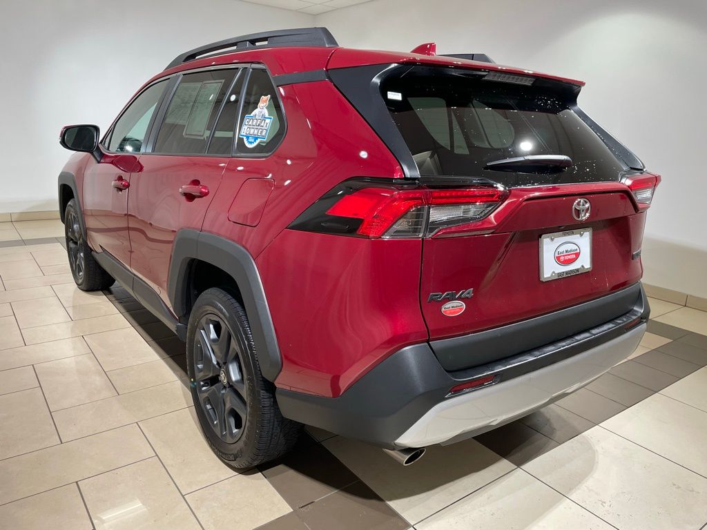 2022 Toyota RAV4 Adventure 3