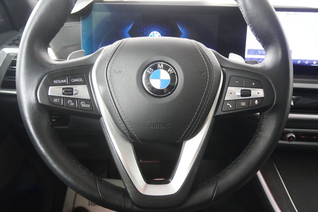 Thumbnail: 2025 BMW X5 - 21