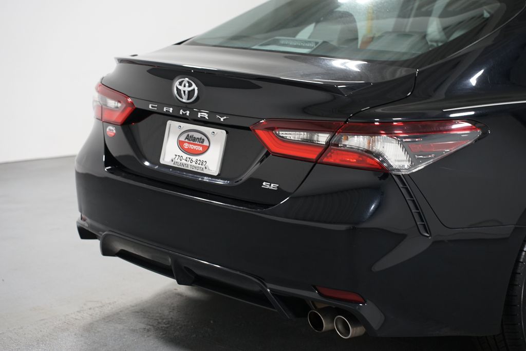 Thumbnail: 2023 Toyota Camry - 9