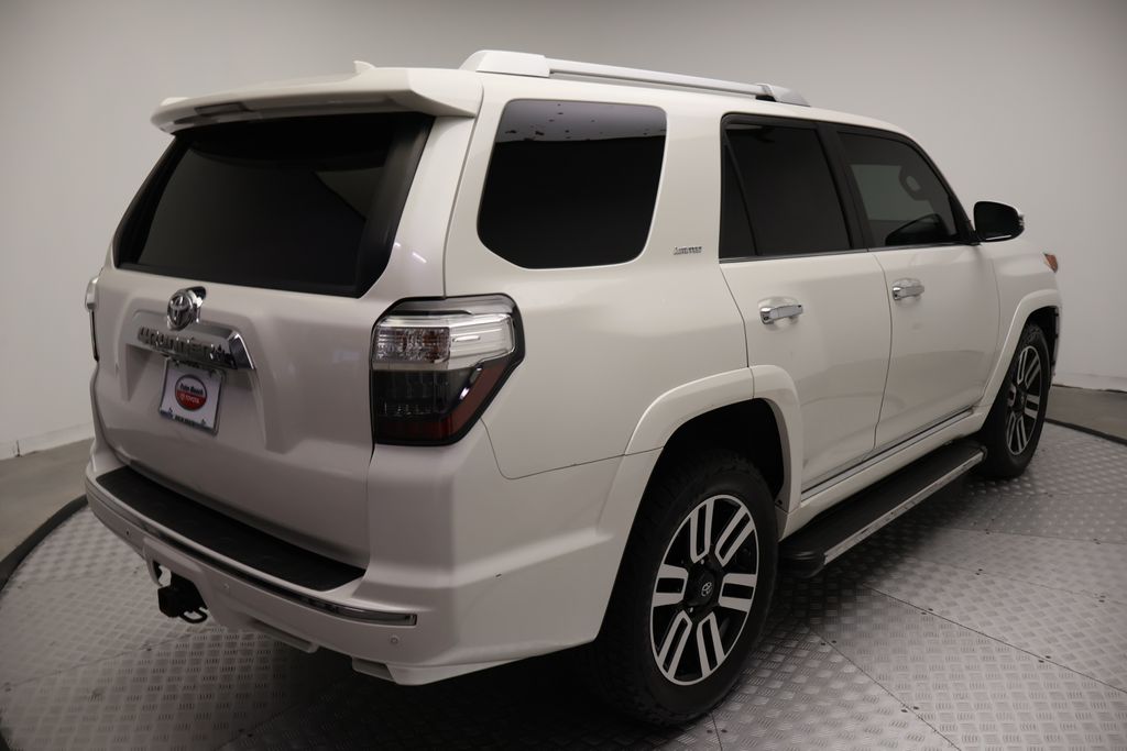 Thumbnail: 2021 Toyota 4Runner - 8
