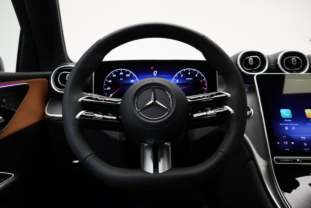 Thumbnail: 2026 Mercedes-Benz GLC - 20
