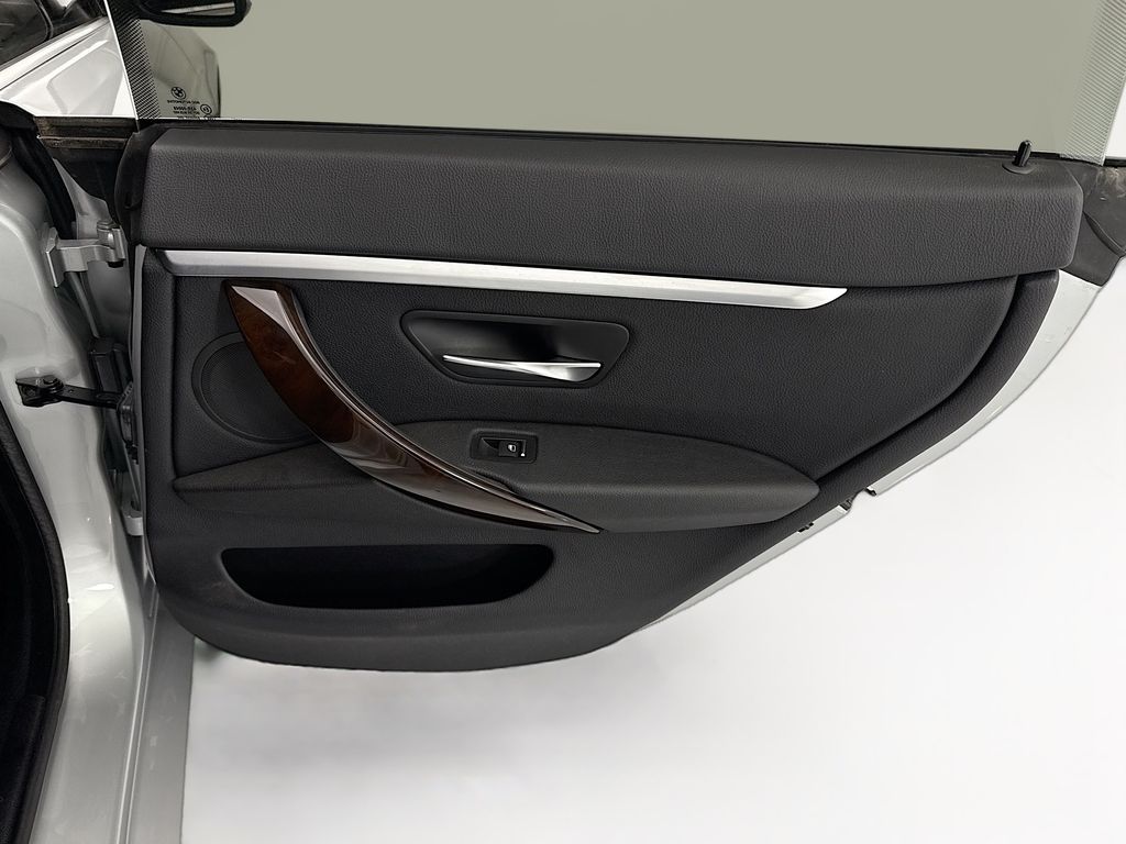 Thumbnail: 2020 BMW 4 Series - 26