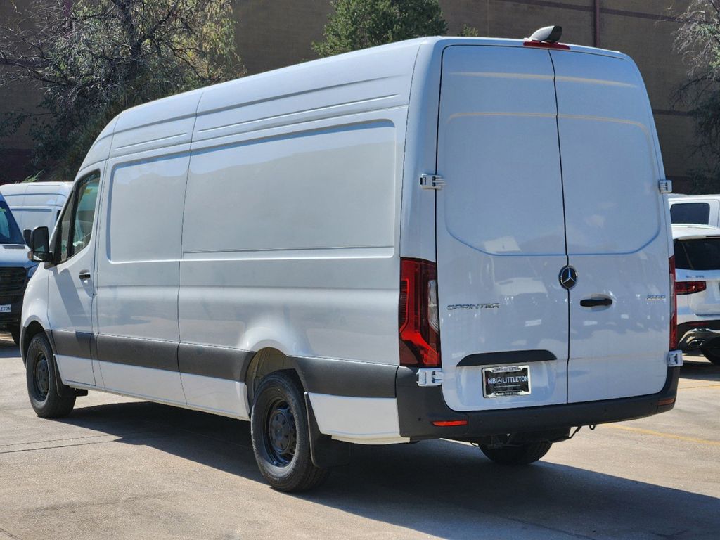 2025 Mercedes-Benz Sprinter 2500 Cargo 170 WB 4