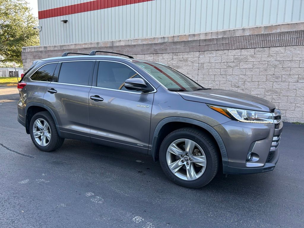 2019 Toyota Highlander Limited 7