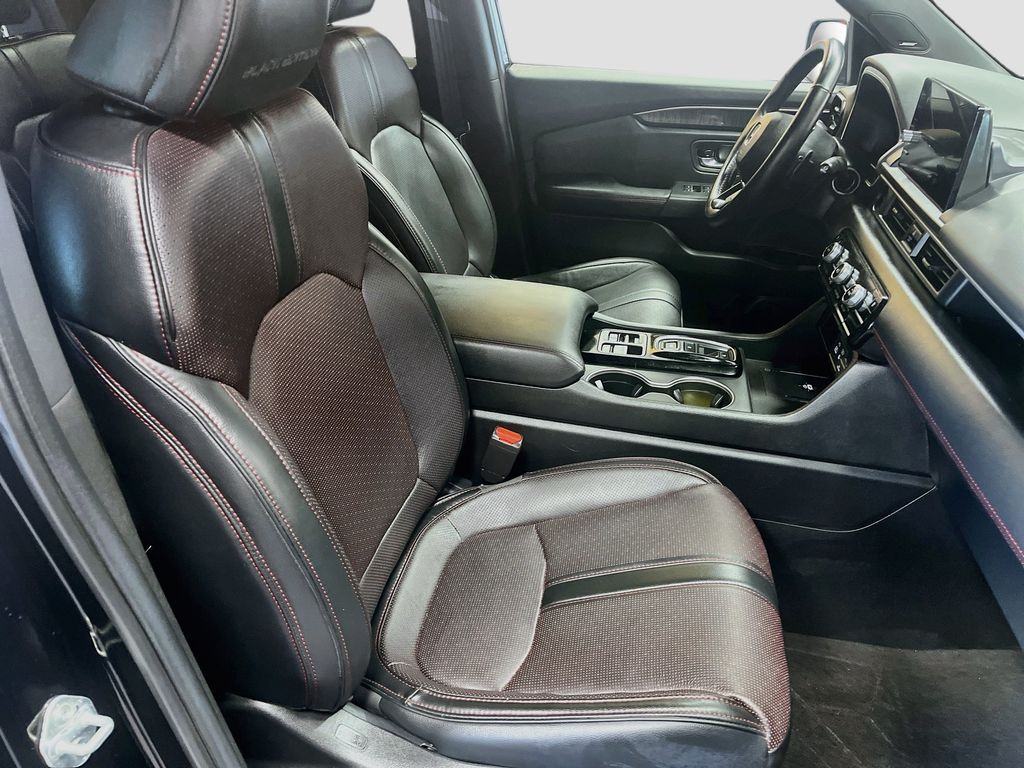 Used 2025 Black Metallic Honda Black Edition image 31