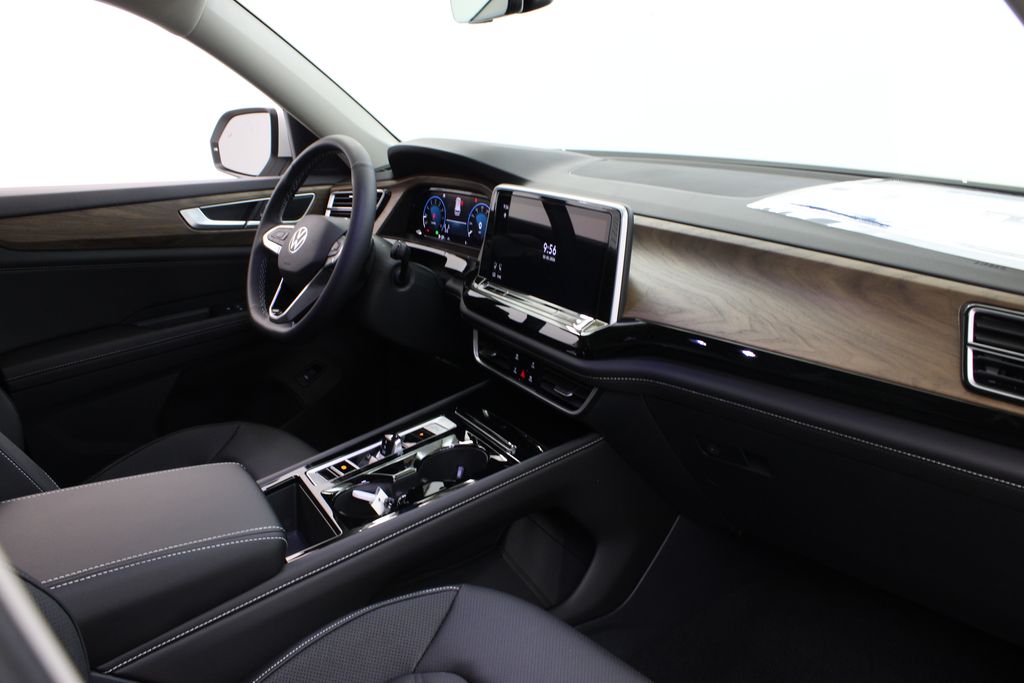 new 2026 Volkswagen Atlas car, priced at $43,361