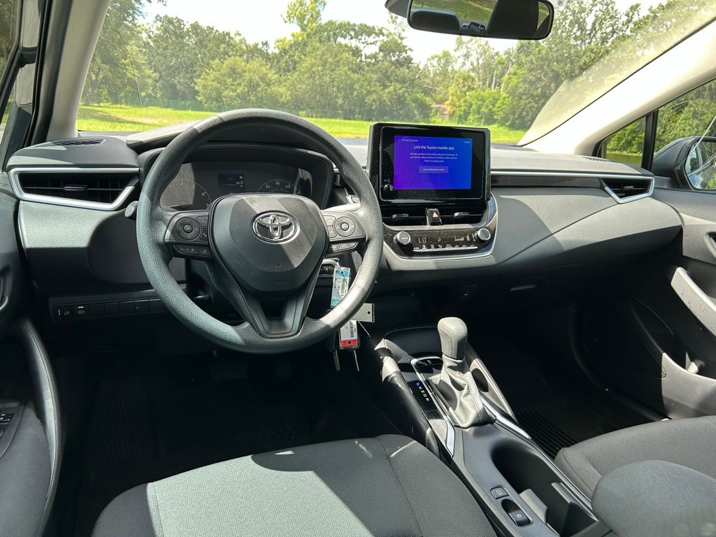 Thumbnail: 2024 Toyota Corolla - 12
