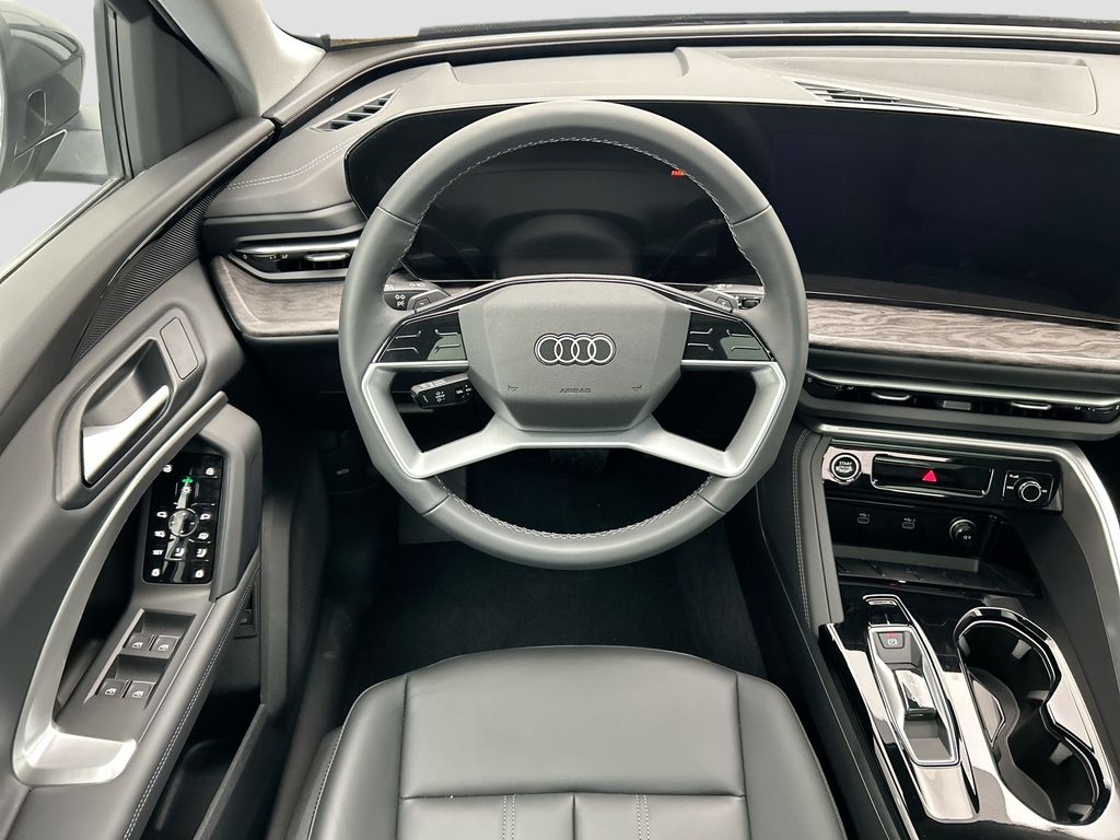 Thumbnail: 2025 Audi Q5 - 10