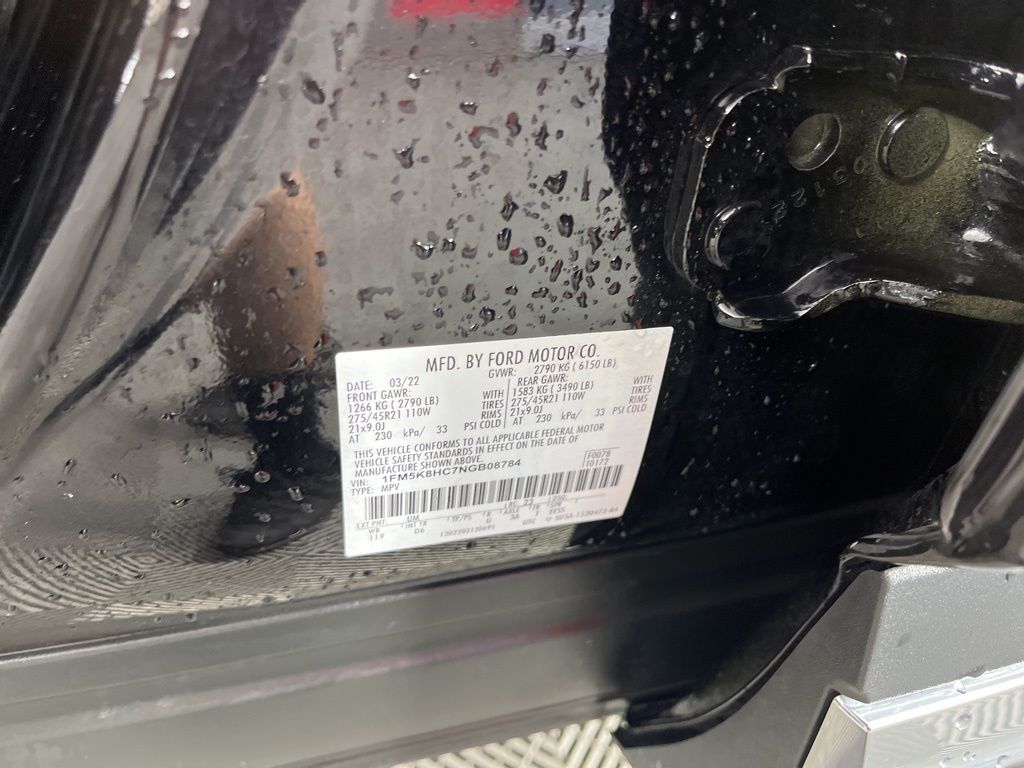 2022 Ford Explorer Platinum 25
