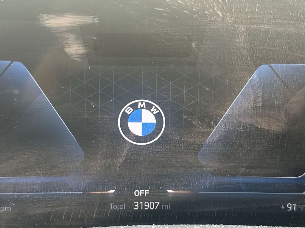 Thumbnail: 2025 BMW X7 - 14