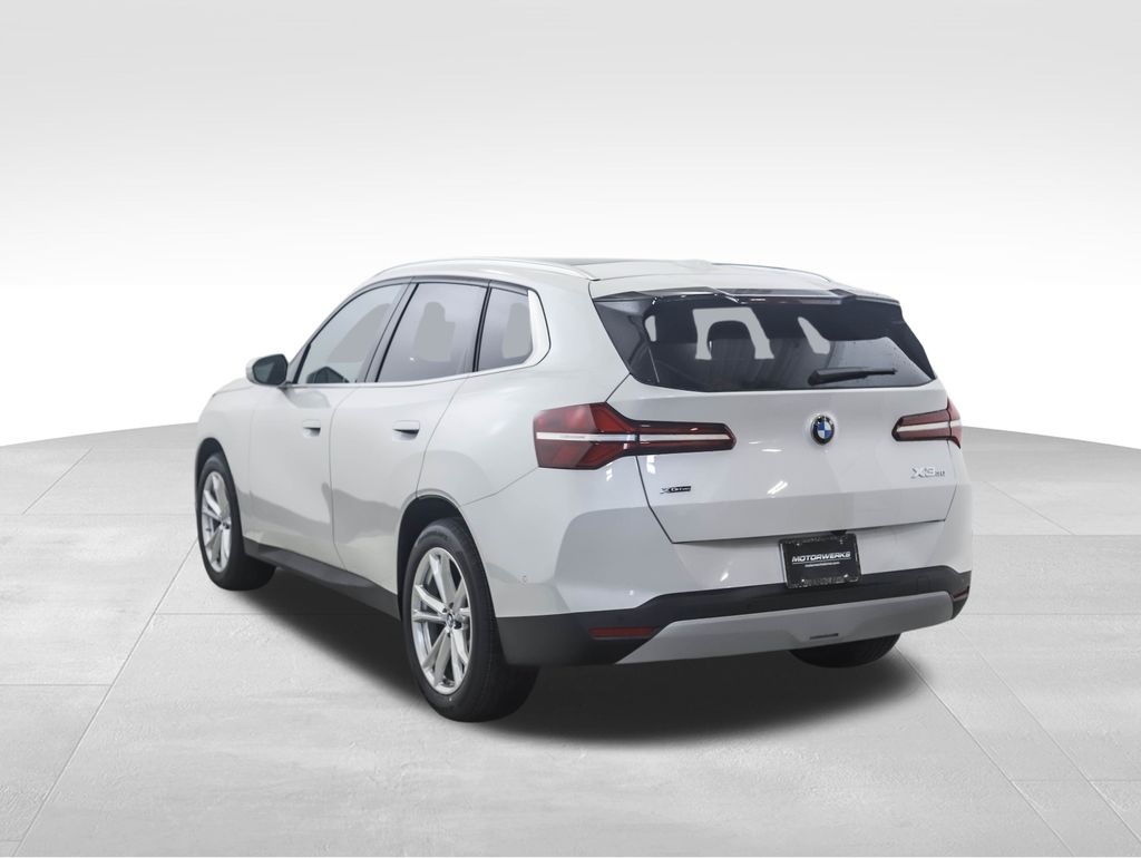 Thumbnail: 2025 BMW X3 - 3