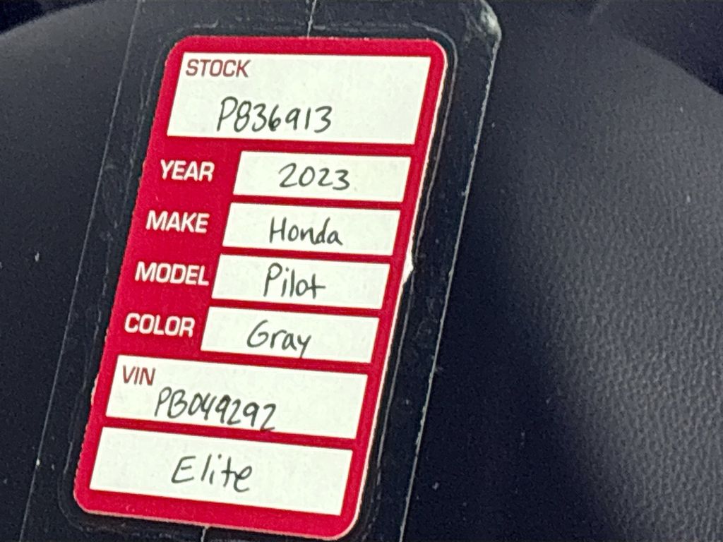 2023 Honda Pilot Elite