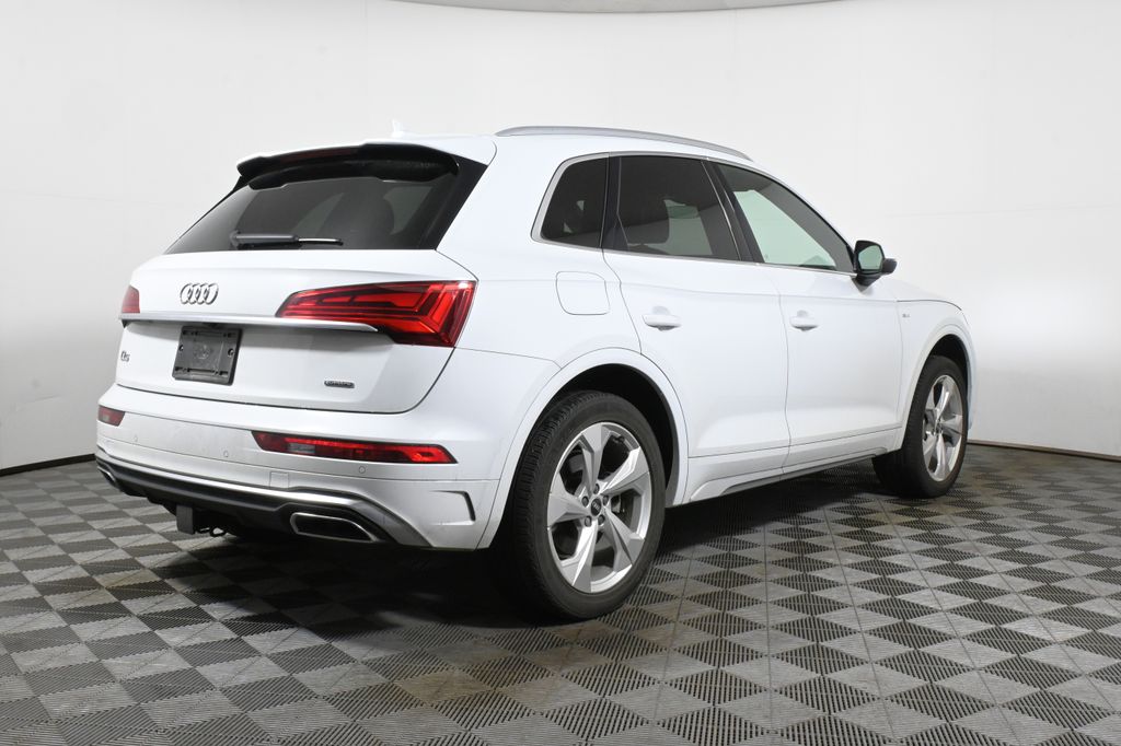 Thumbnail: 2022 Audi Q5 - 7