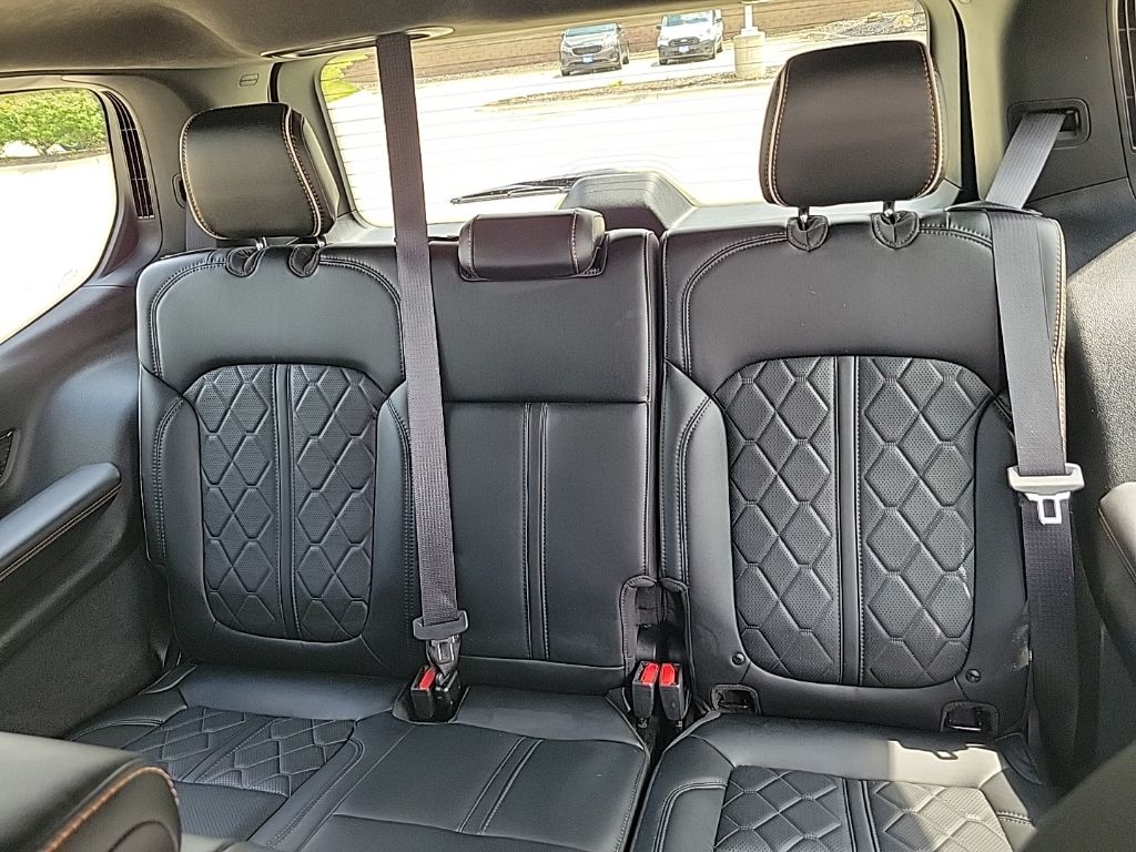 Used 2024 Jeep Grand Wagoneer SUV