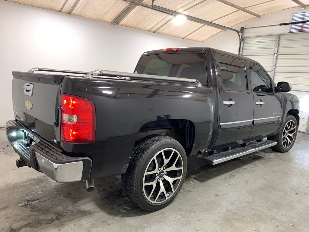 2011 Chevrolet Silverado 1500 LT 4