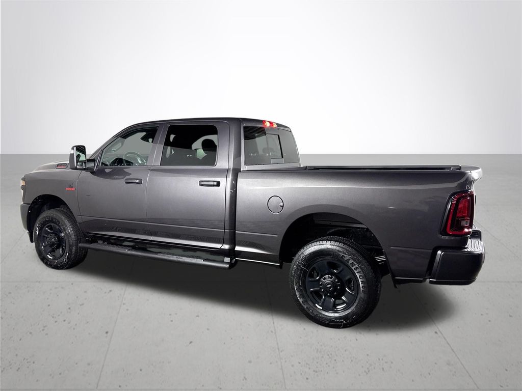 2026 RAM 3500 Tradesman - Photo 8