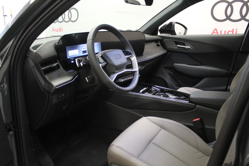 Thumbnail: 2026 Audi Q3 - 11