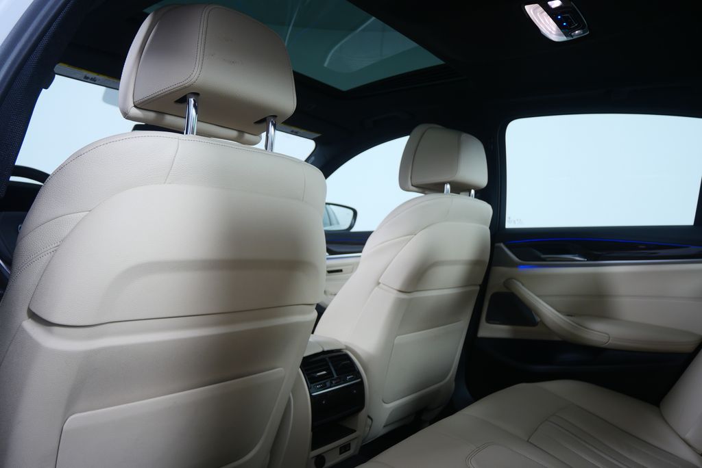 Thumbnail: 2020 BMW 5 Series - 19