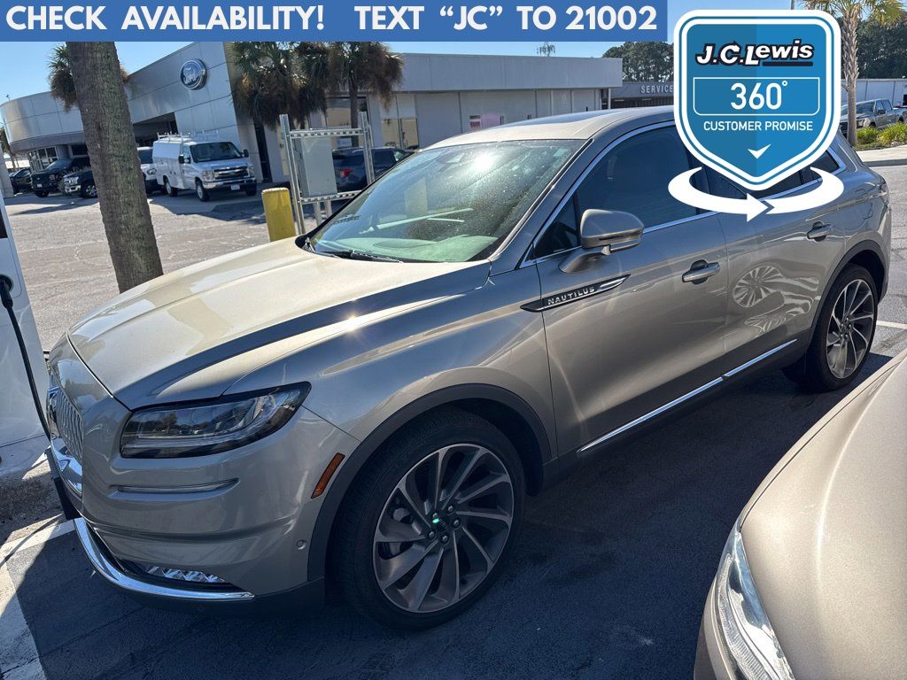 2023 Lincoln Nautilus Reserve