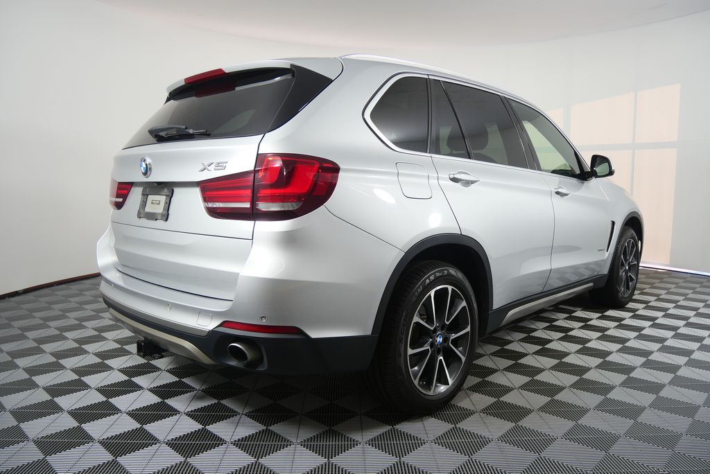 Thumbnail: 2017 BMW X5 - 3
