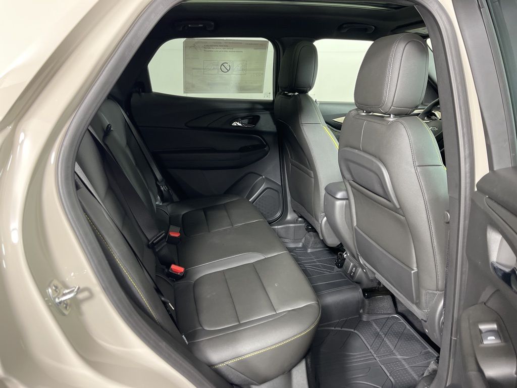 Thumbnail: 2026 Chevrolet TrailBlazer - 26