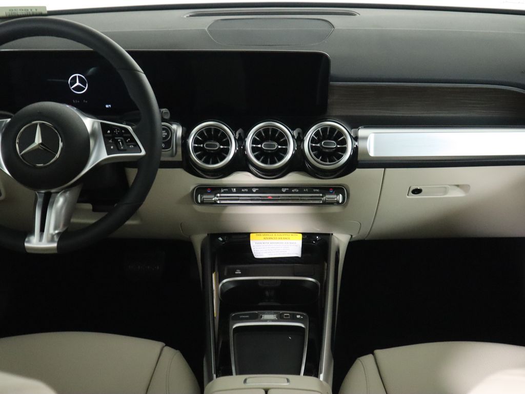 Thumbnail: 2026 Mercedes-Benz GLB - 15