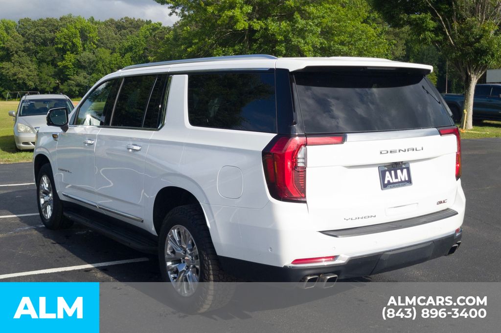Used 2025 White GMC Denali image 10