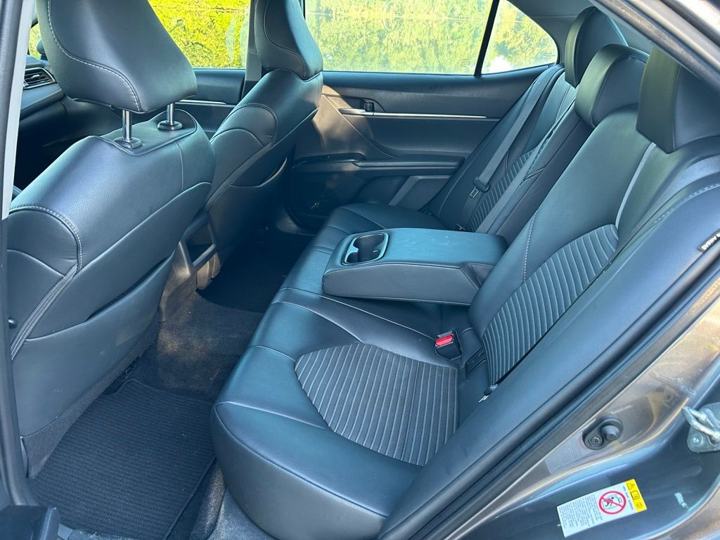 Thumbnail: 2019 Toyota Camry - 13