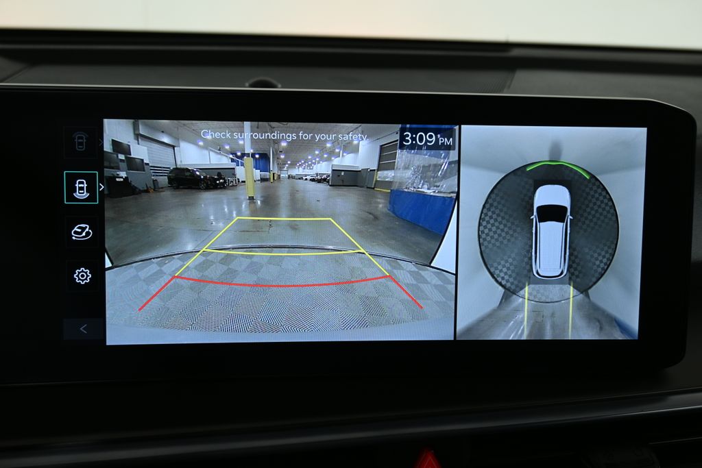 Thumbnail: 2025 Kia Sorento - 23