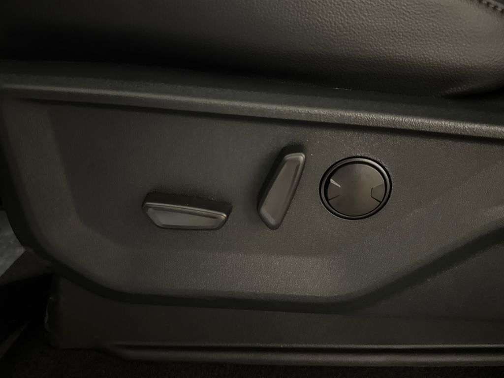 New 2026 White Ford Lariat image 23