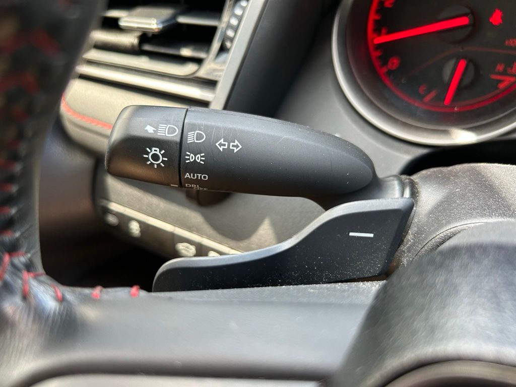 Thumbnail: 2021 Toyota Camry - 22